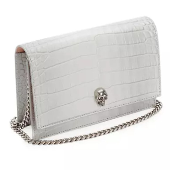 Alexander McQueen Skull Croc-Embossed Leather Chain Crossbody Light Gray - Picture 2 of 12